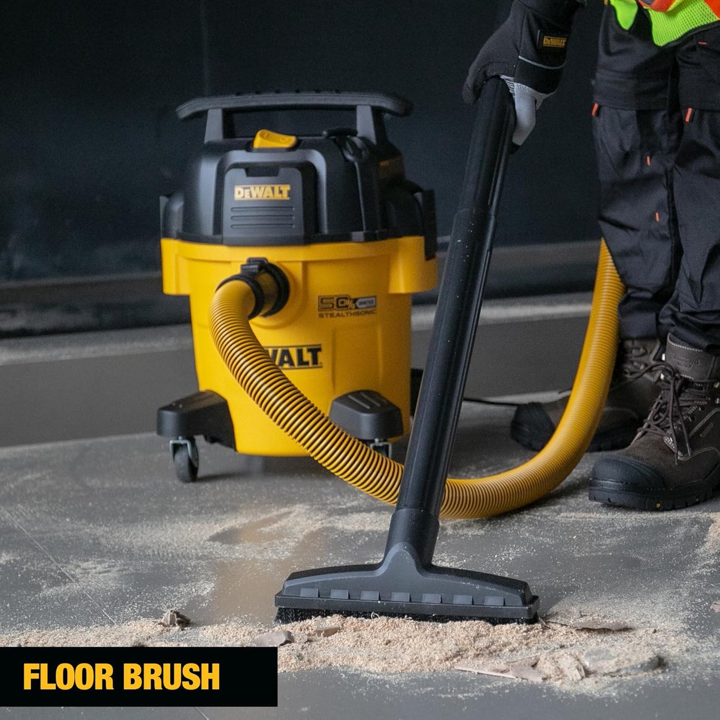 5‑Gallon Wet & Dry Vacuum DXV05P‑QTB